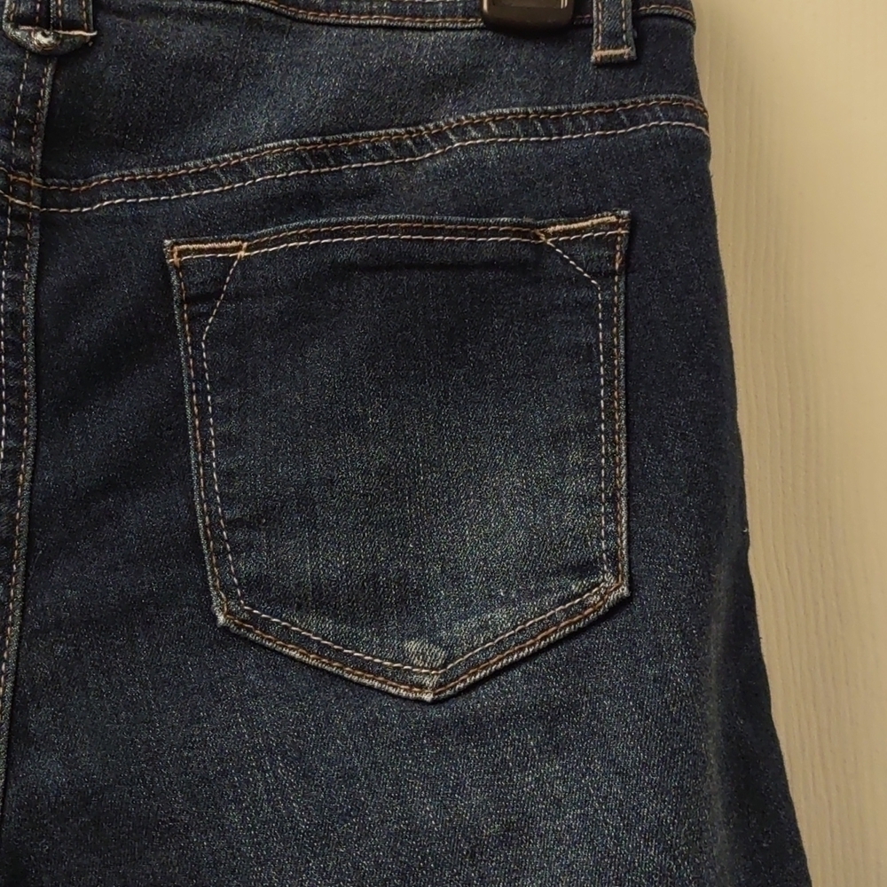 1822 Denim shorts - Picture 5 of 8